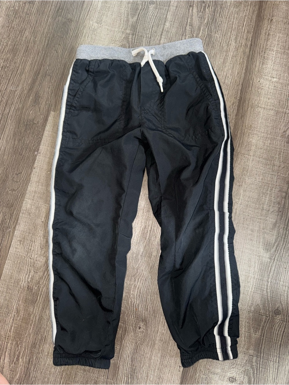 OshKosh B’Gosh Boys Black Jogger Track Sweatpants Size 5
